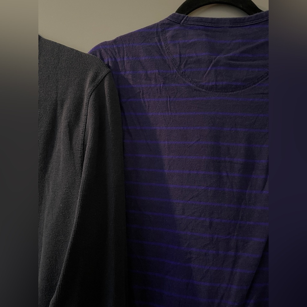 Bundle of waffle long-sleeve shirts - Picture 5 of 8